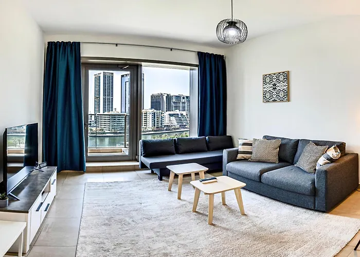 5 Star Sparkle Tower By Swarovski, Dubai Marina